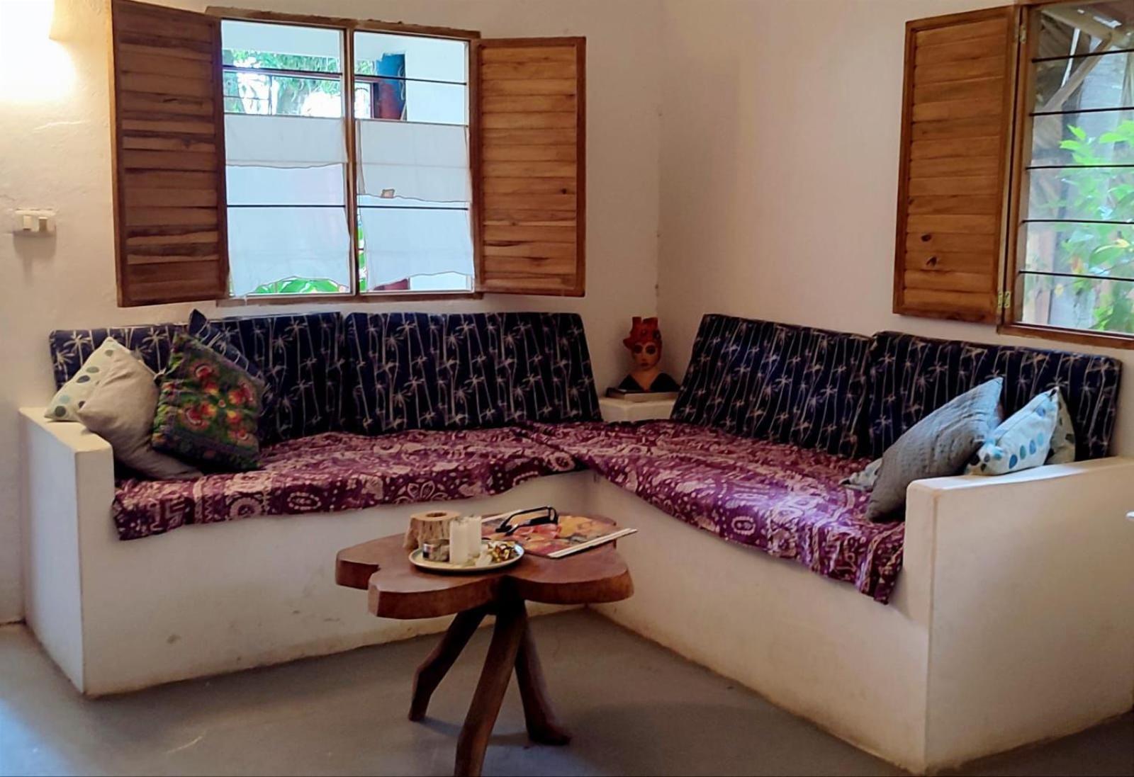 Hostal Zinpar Palomino Ngoại thất bức ảnh
